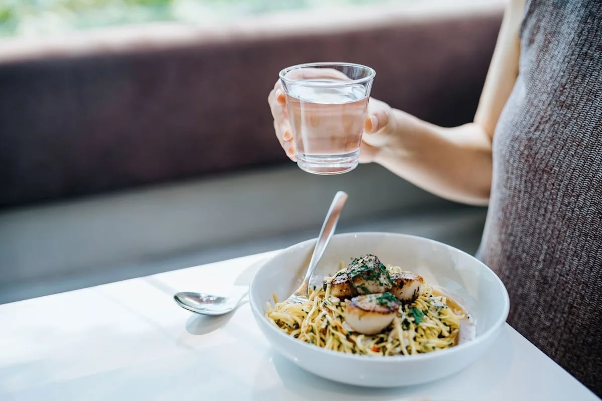 Modafinil and Food